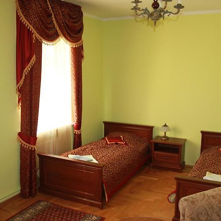 Palac W Nosowie Nosowo Экстерьер фото