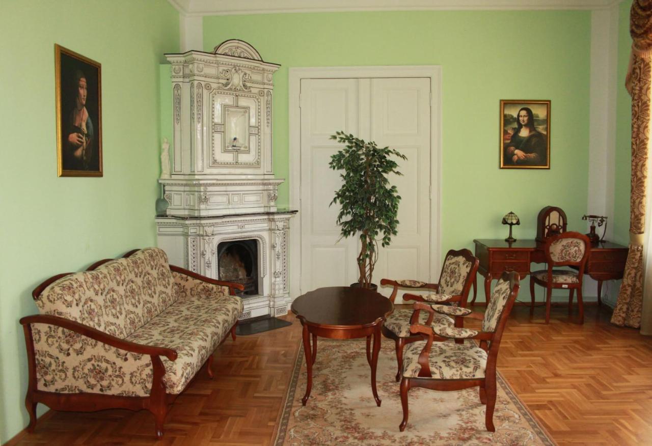 Palac W Nosowie Nosowo Экстерьер фото